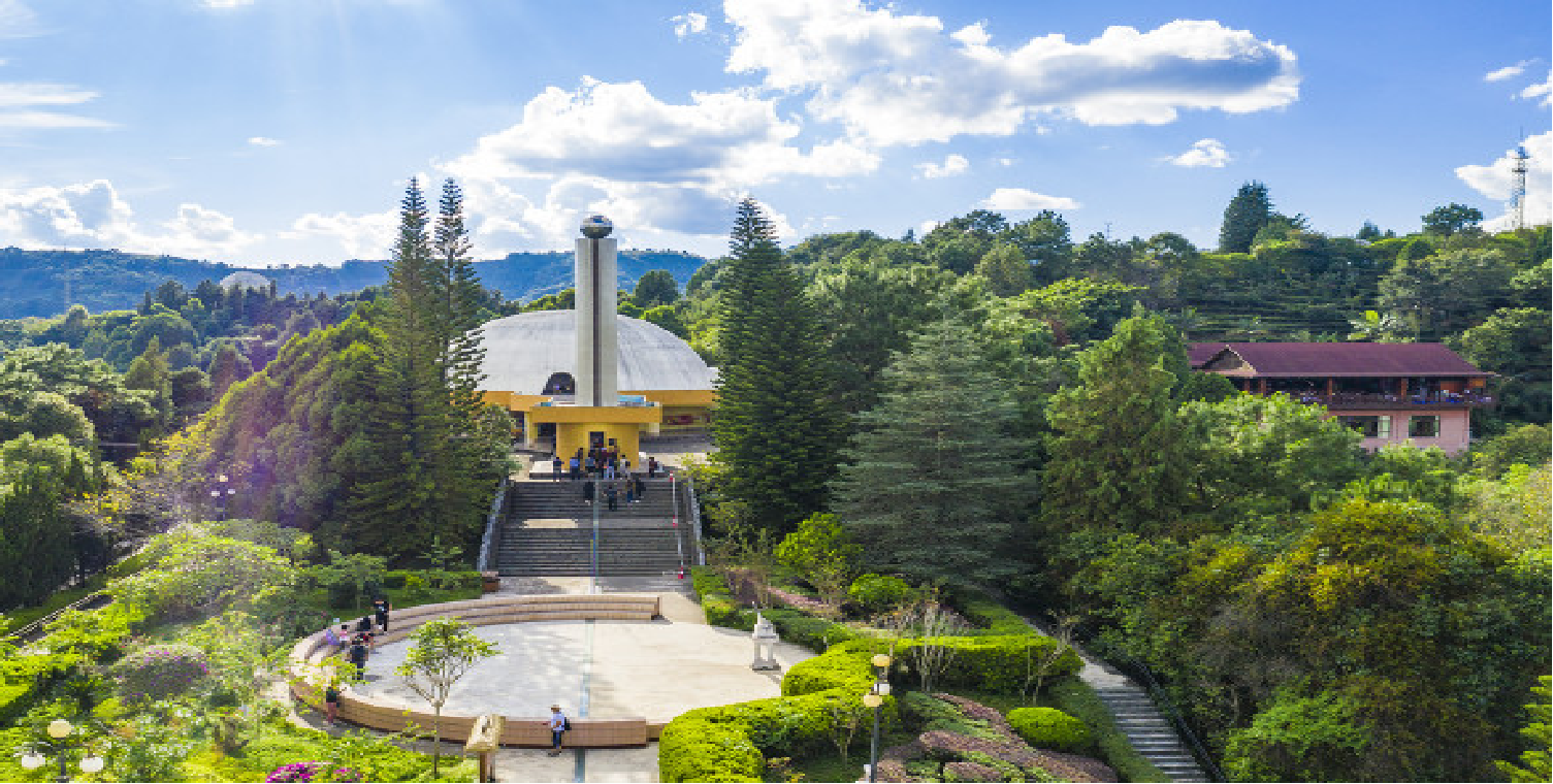 VR助冲热门旅游榜！开启探索天文&科学奥秘的研学之旅！